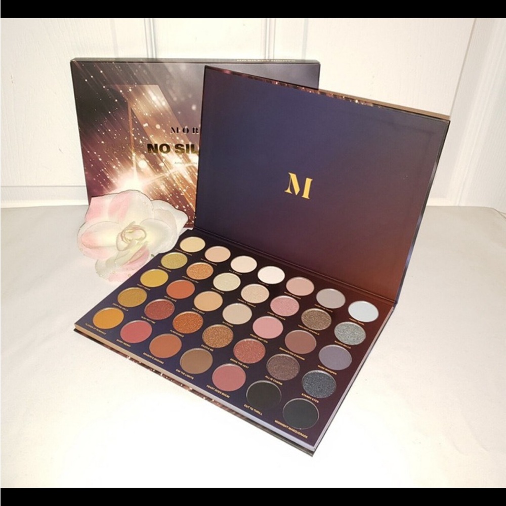 🆕 Morphe 35XS No Silent Night Eyeshadow Palette - Picture 3 of 6